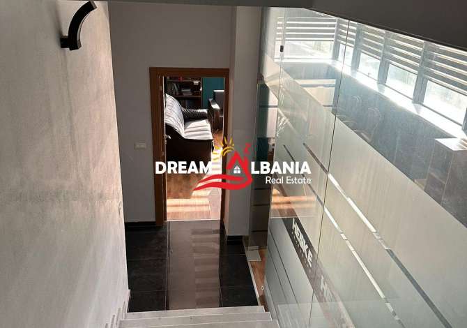 Godine 3 kateshe kapanon ne shitje ne Vore prane Autostrades Tirane-Durres (ID 4181071 ).