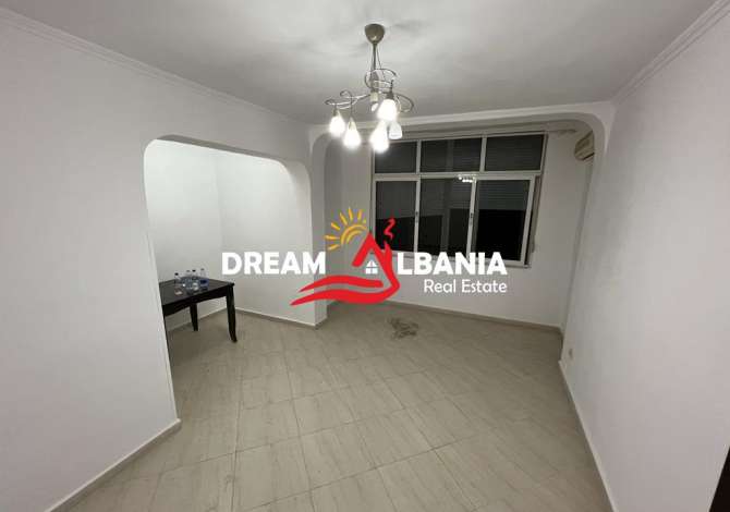 Shtepi ne shitje Apartament ne Tirane, 2+1, Mobilimi Bosh, pa mobiluar, Pagesa 115,000  Euro.
