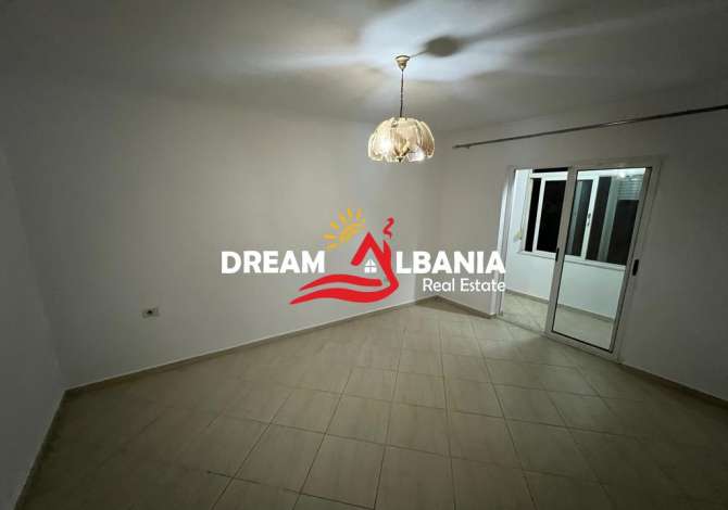 Shtepi ne shitje Apartament ne Tirane, 2+1, Mobilimi Bosh, pa mobiluar, Pagesa 115,000  Euro.