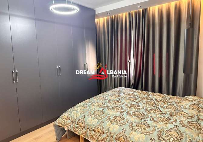 Shtepi ne shitje Apartament ne Tirane, 2+1, Mobilimi E mobiluar, Pagesa 120,000  Euro.