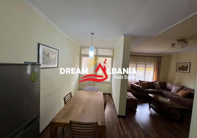 Shtepi ne shitje Apartament ne Tirane, 2+1, Mobilimi E mobiluar, Pagesa 200,000  Euro.