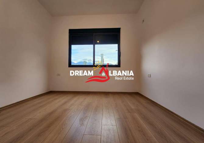 Shtepi ne shitje Apartament ne Tirane, 2+1, Mobilimi Bosh, pa mobiluar, Pagesa 150,000  Euro.
