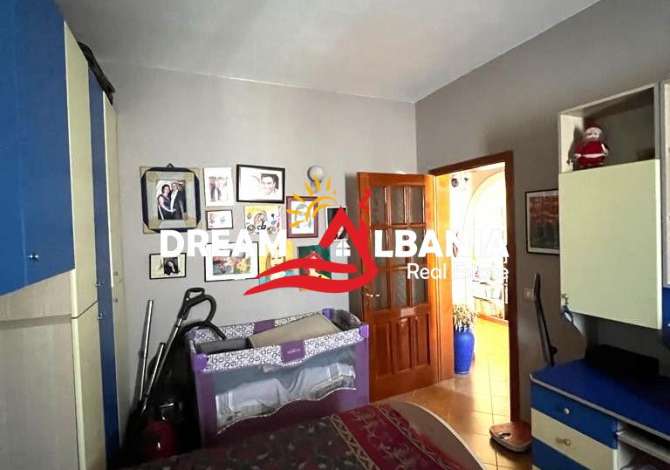 Shtepi ne shitje Apartament ne Tirane, 2+1, Mobilimi E mobiluar, Pagesa 175,000  Euro.
