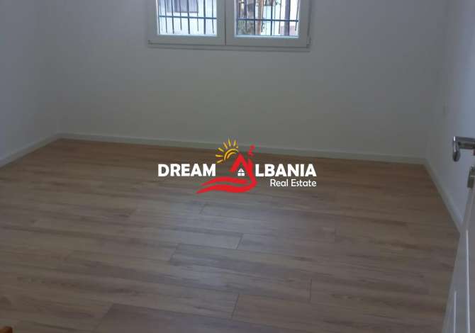 Shtepi ne shitje Apartament ne Tirane, 2+1, Mobilimi Bosh, pa mobiluar, Pagesa 88,000  Euro.