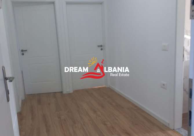 Shtepi ne shitje Apartament ne Tirane, 2+1, Mobilimi Bosh, pa mobiluar, Pagesa 88,000  Euro.