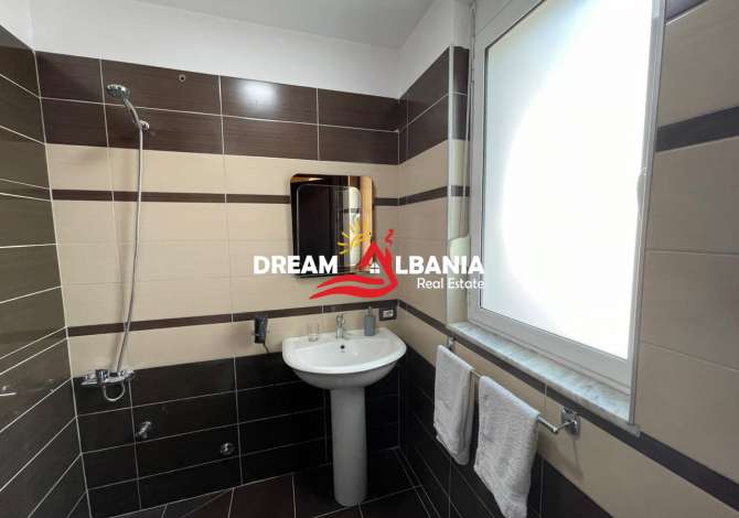Shtepi me qera Garsoniere ne Tirane - 400 Euro