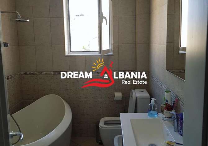 Shtepi me qera Apartament ne Tirane, 2+1, Mobilimi E mobiluar, Pagesa 1,000  Euro.