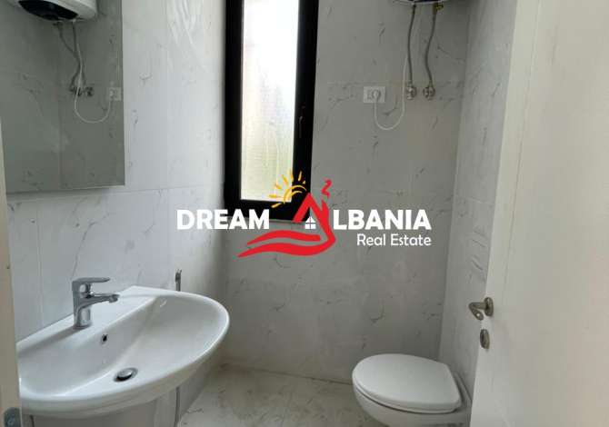 Zyre me qera ne rrugen Komuna e Parisit, prane stadiumit Dinamo, Tirane (ID 4271923)