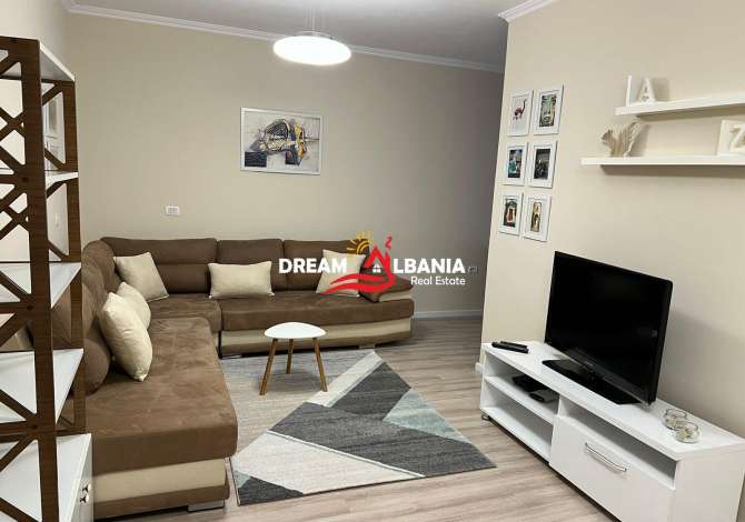 Shtepi me qera 1+1 ne Tirane - 590 Euro