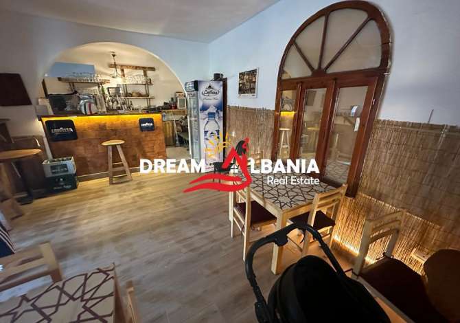 Jepet lokal me qera ne rrugen e Kroit, prane Kopshtit Zoologjik, Tirane (ID 4271924)