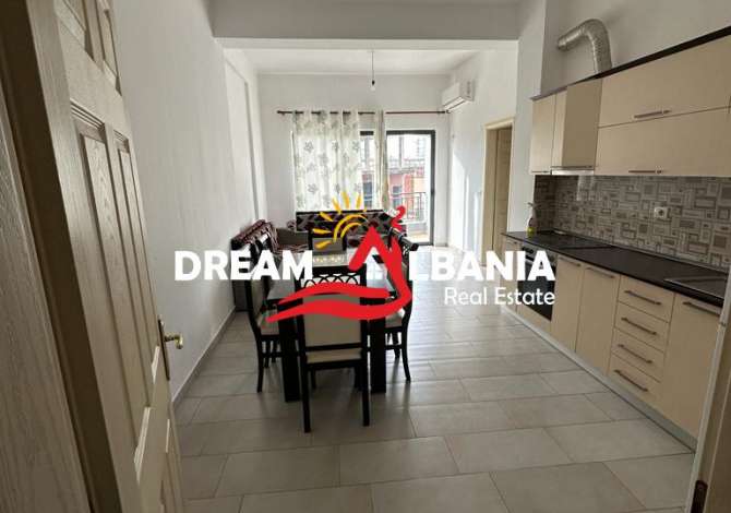 Shtepi ne shitje Apartament ne Tirane, 2+1, Mobilimi Pjeserisht e mobiluar, Pagesa 130,000  Euro.