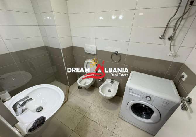 Shtepi me qera Apartament ne Tirane, 2+1, Mobilimi E mobiluar, Pagesa 500  Euro.