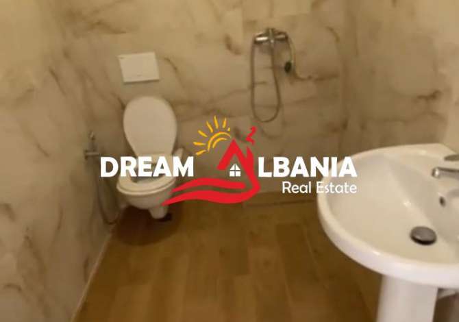 Shtepi ne shitje Apartament ne Tirane, 1+1, Mobilimi Bosh, pa mobiluar, Pagesa 65,000  Euro.