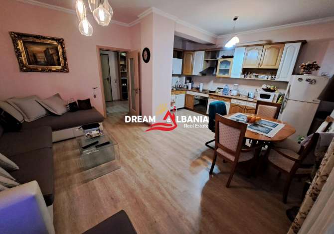 Shtepi ne shitje 1+1 ne Tirane - 130,000 Euro