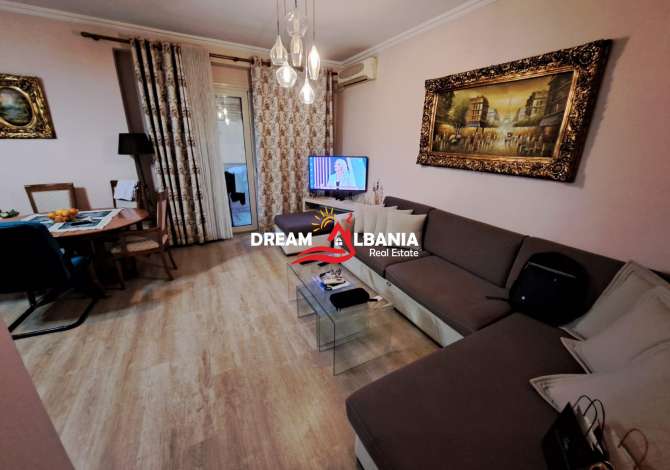 Shtepi ne shitje Apartament ne Tirane, 1+1, Mobilimi E mobiluar, Pagesa 130,000  Euro.