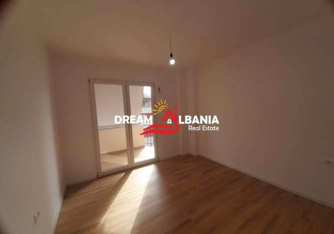 Shtepi ne shitje Apartament ne Tirane, 1+1, Mobilimi Bosh, pa mobiluar, Pagesa 138,000  Euro.