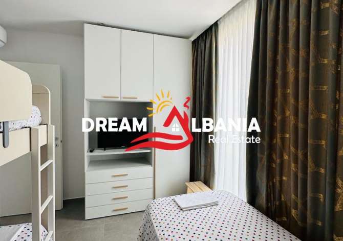 Shtepi ne shitje Vila Luksoze ne Durres, 3+1, Mobilimi E mobiluar, Pagesa 625,000  Euro.