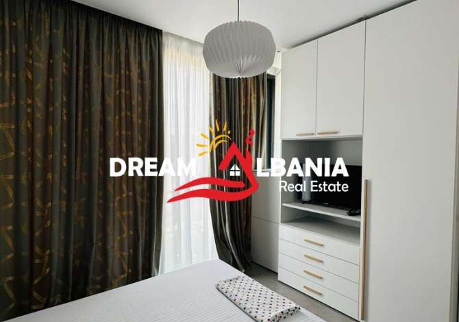 Shtepi ne shitje Vila Luksoze ne Durres, 3+1, Mobilimi E mobiluar, Pagesa 625,000  Euro.