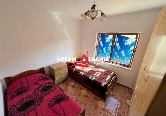 Shtepi ne shitje Apartament ne Tirane, 3+1, Mobilimi Bosh, pa mobiluar, Pagesa 130,000  Euro.