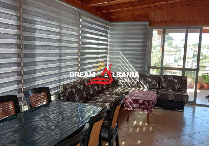 Shtepi ne shitje Apartament ne Tirane, 3+1, Mobilimi E mobiluar, Pagesa 135,000  Euro.
