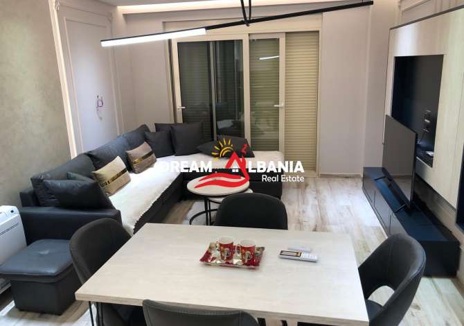 Shtepi me qera 2+1 ne Tirane - 550 Euro