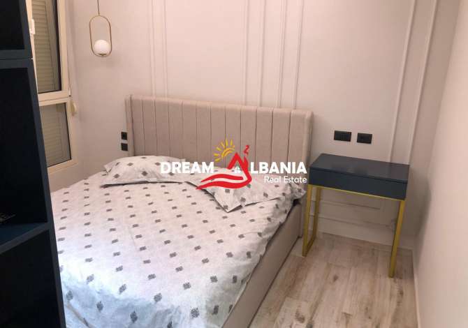Shtepi me qera Apartament ne Tirane, 2+1, Mobilimi E mobiluar, Pagesa 550  Euro.