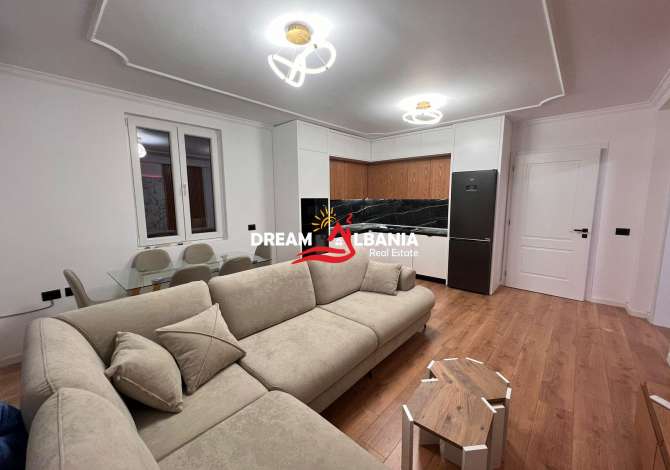 Casa in affitto 3+1 a Tirana - 750 Euro