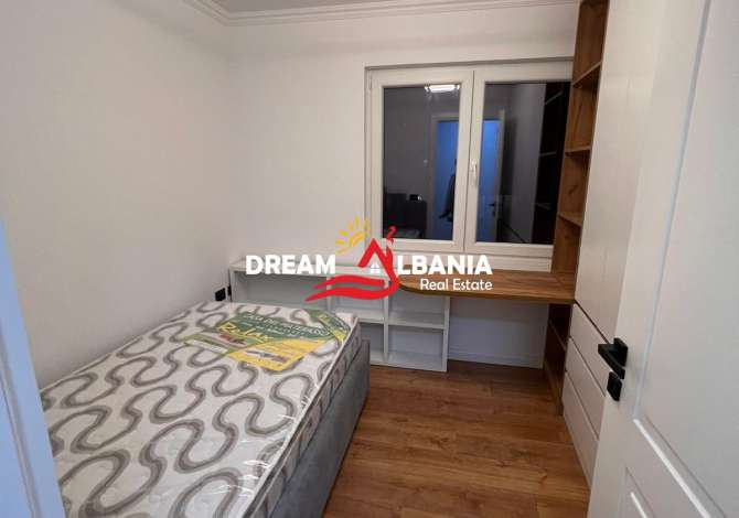 Shtepi me qera Apartament ne Tirane, 3+1, Mobilimi E mobiluar, Pagesa 750  Euro.