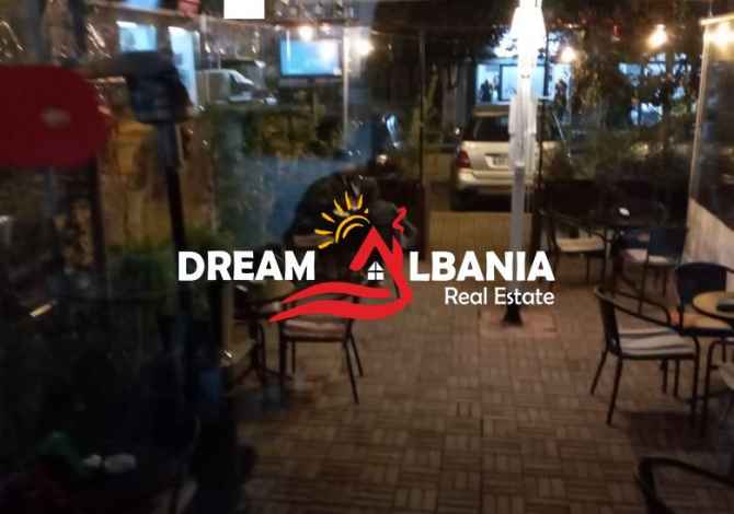 Ambient biznesi me qera 2+1 ne Tirane - 300 Euro