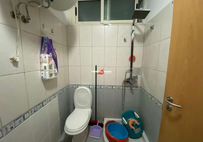 Shtepi ne shitje Apartament ne Tirane, 2+1, Mobilimi Bosh, pa mobiluar, Pagesa 238,000  Euro.