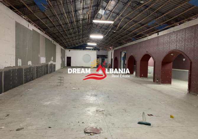 Ambient biznesi me qera 4+1 ne Tirane - 2,800 Euro