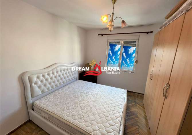 Shtepi me qera Apartament ne Tirane, 2+1, Mobilimi E mobiluar, Pagesa 450  Euro.
