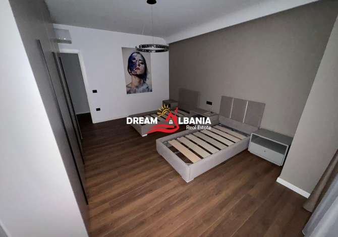 Shtepi ne shitje 2+1 ne Tirane - 170,000 Euro