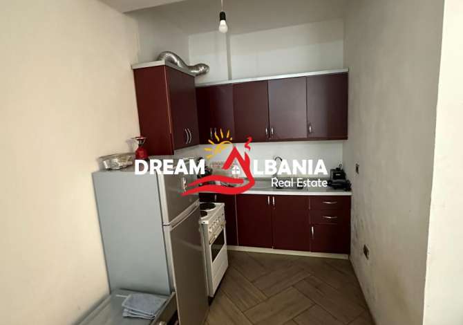 Shtepi ne shitje Apartament ne Tirane, 2+1, Mobilimi E mobiluar, Pagesa 101,700  Euro.