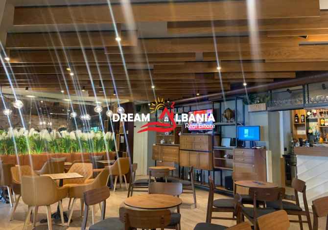 Shitet Dyqan Bar Kafe Piceri i mobiluar luks me arkitekt ne Don Bosko (ID 4171172 )