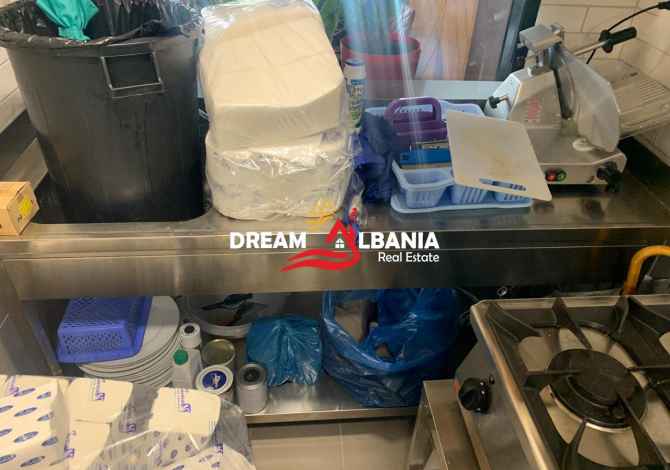 Shitet Dyqan Bar Kafe Piceri i mobiluar luks me arkitekt ne Don Bosko (ID 4171172 )