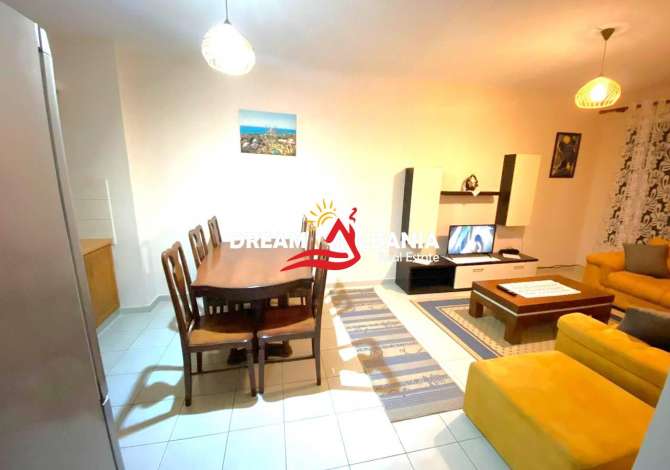 Shtepi ne shitje Apartament ne Tirane, 2+1, Mobilimi E mobiluar, Pagesa 119,000  Euro.