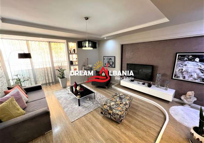 Shtepi ne shitje Apartament ne Tirane, 2+1, Mobilimi E mobiluar, Pagesa 149,000  Euro.