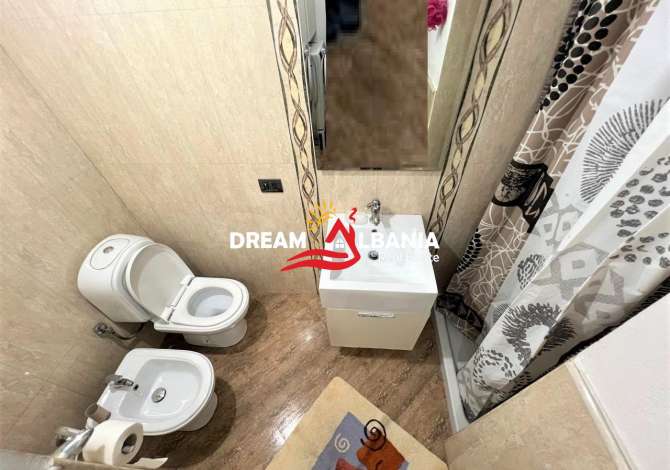 Shtepi ne shitje Apartament ne Tirane, 2+1, Mobilimi E mobiluar, Pagesa 149,000  Euro.