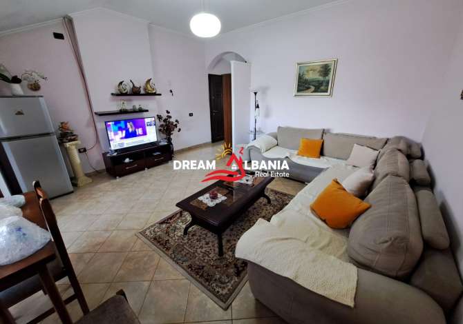 Shtepi me qera 1+1 ne Tirane - 330 Euro