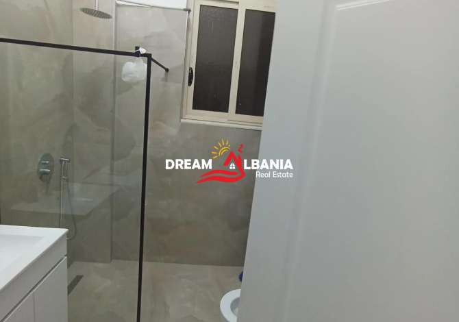 Shtepi ne shitje Apartament ne Tirane, 1+1, Mobilimi E mobiluar, Pagesa 78,000  Euro.