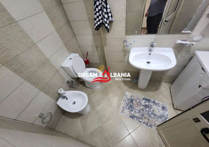 Shtepi ne shitje Apartament ne Tirane, 1+1, Mobilimi E mobiluar, Pagesa 75,000  Euro.