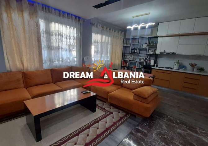 Shtepi ne shitje 3+1 ne Tirane - 175,000 Euro