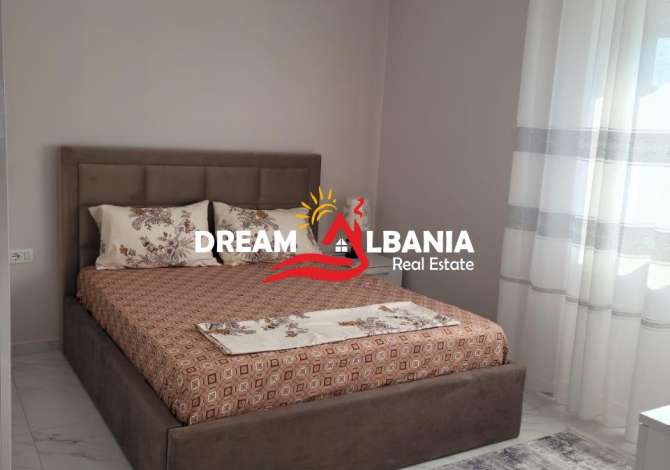 Shtepi ne shitje Apartament ne Tirane, 1+1, Mobilimi E mobiluar, Pagesa 160,000  Euro.