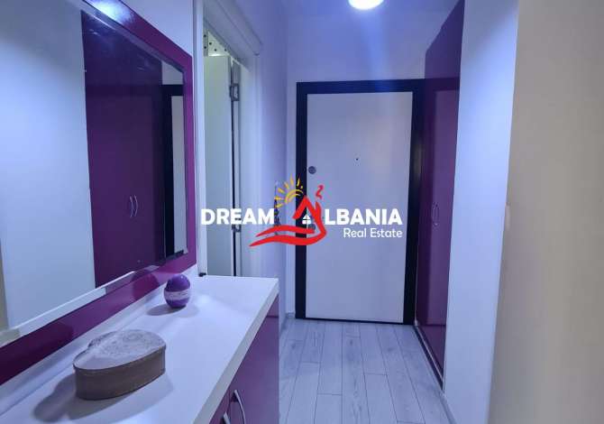 Shtepi ne shitje Apartament ne Tirane, 2+1, Mobilimi E mobiluar, Pagesa 125,000  Euro.