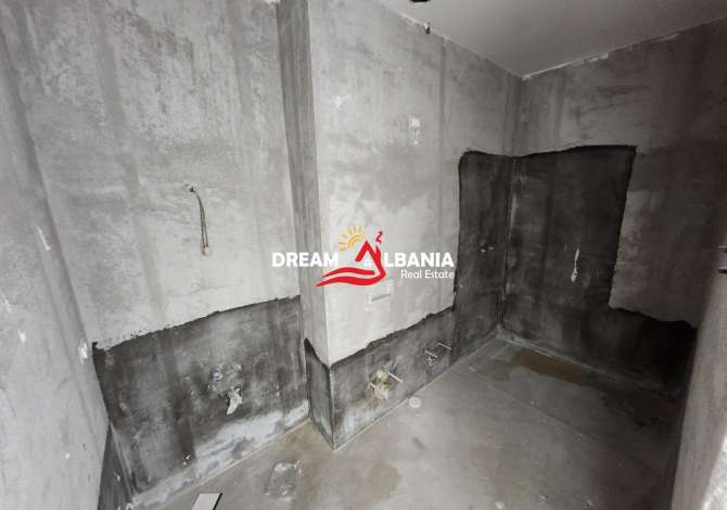 Apartment for sale in Tirana 2+1, Emty