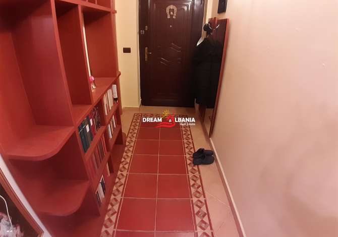 Shtepi ne shitje  ne Tirane, 1+1, Mobilimi E mobiluar, Pagesa 50,000  Euro.