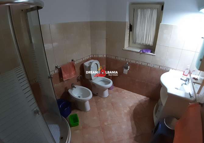 Shtepi ne shitje  ne Tirane, 1+1, Mobilimi E mobiluar, Pagesa 50,000  Euro.