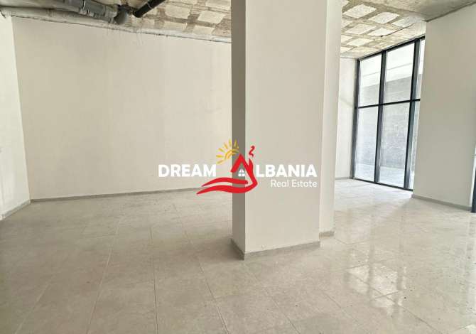 Business Property for Rent 1+1 in Tirana - 1,400 Euro
