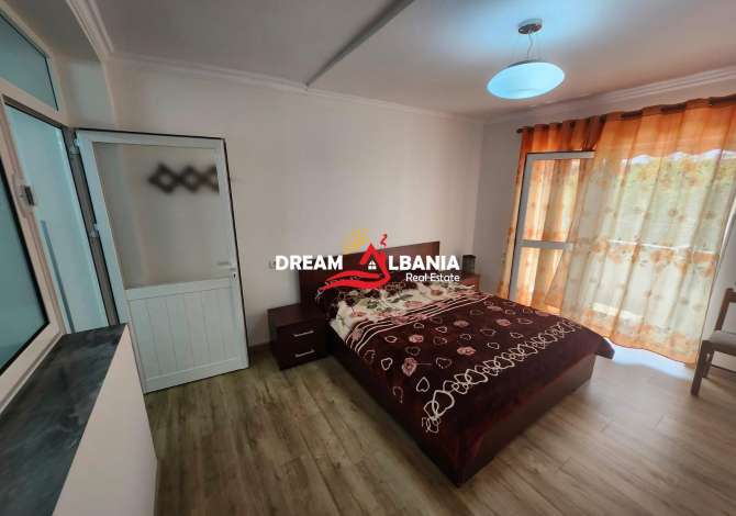 Shtepi ne shitje Apartament ne Tirane, 2+1, Mobilimi E mobiluar, Pagesa 110,000  Euro.